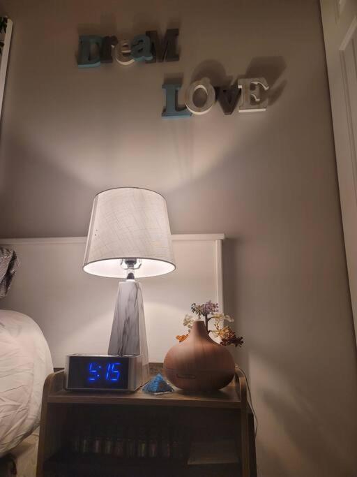 Gorgeous New Zen Sleeps 4-ski On Off Jiminy *