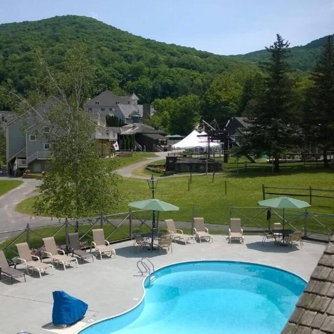 Appartement Gorgeous New Zen Sleeps 4-ski On Off Jiminy Hancock
